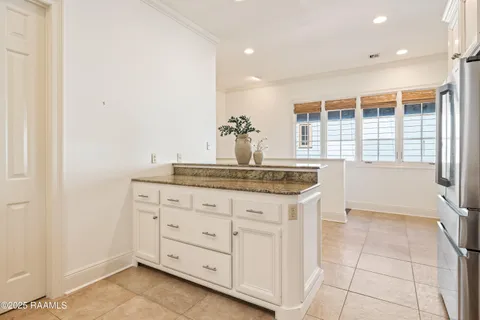 $675,000 | 618 Richland Avenue, Lafayette, LA 70508