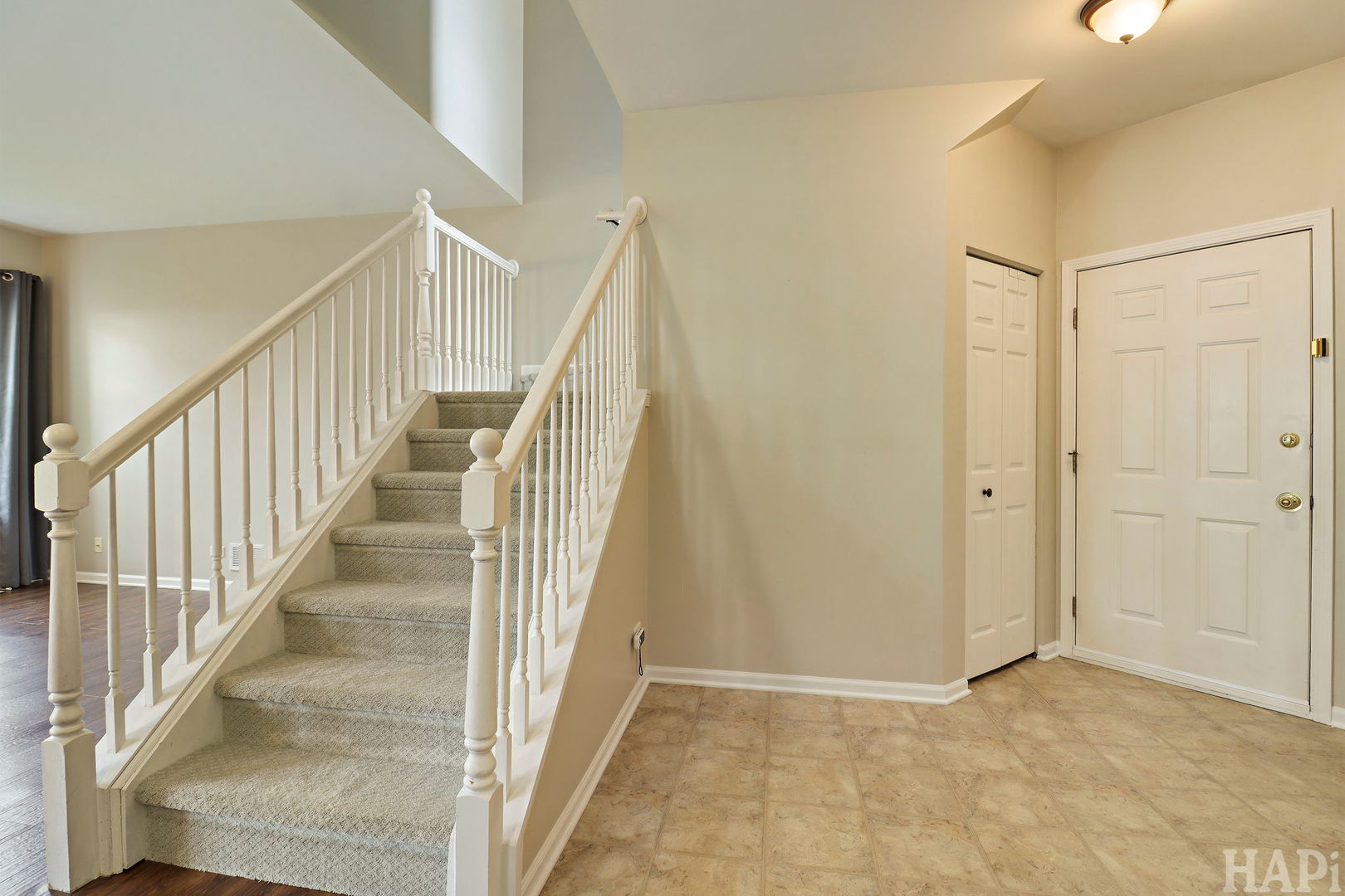 533 North Red Deer Road, Unit 533 Round Lake, IL 60073 - Photo 4 of 26 Gallery Image 4