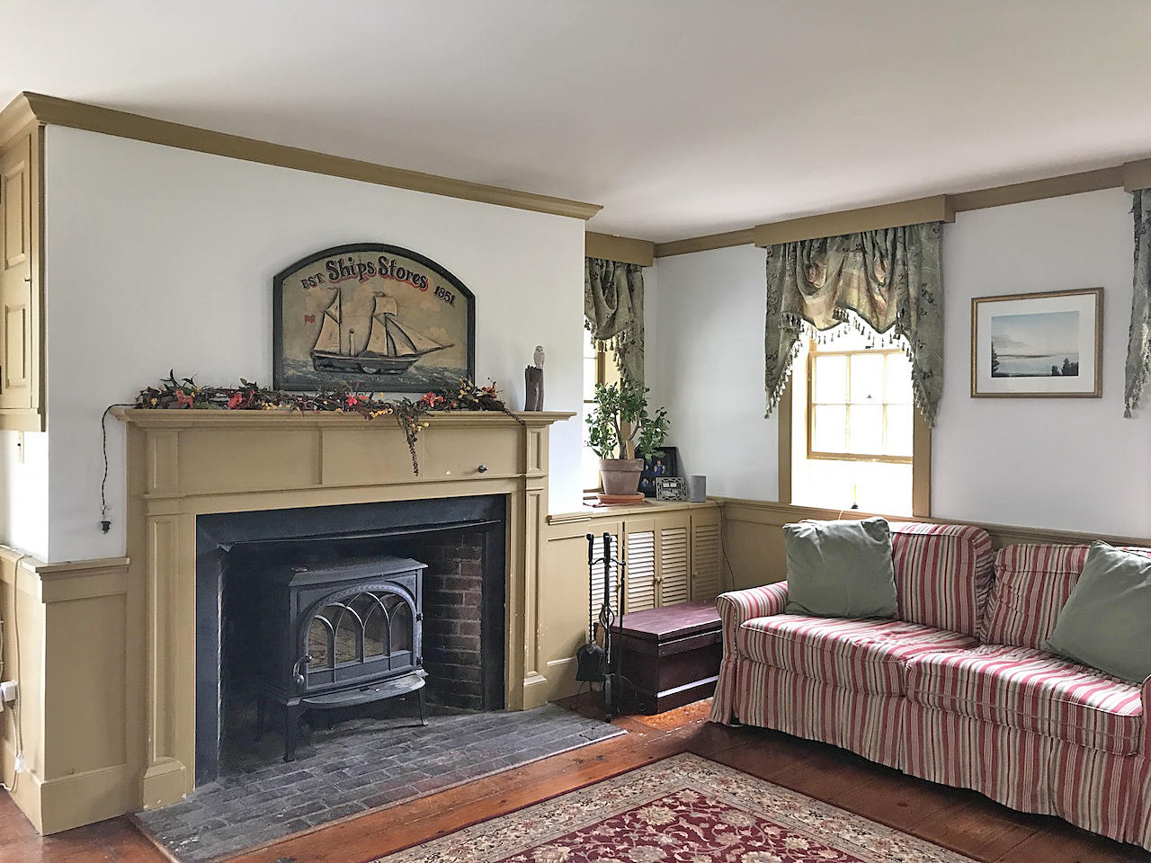 264 River Road Newcastle, ME 04553 - Photo 25 of 33 Living Room 1