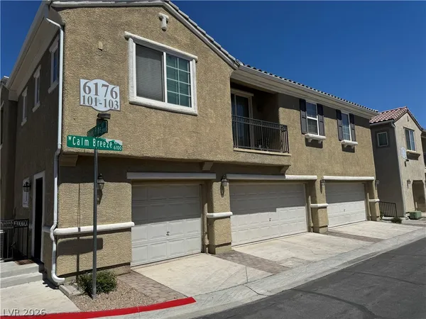 $1,750 | 6176 Calm Breeze Avenue, Unit 102, Las Vegas, NV 89108