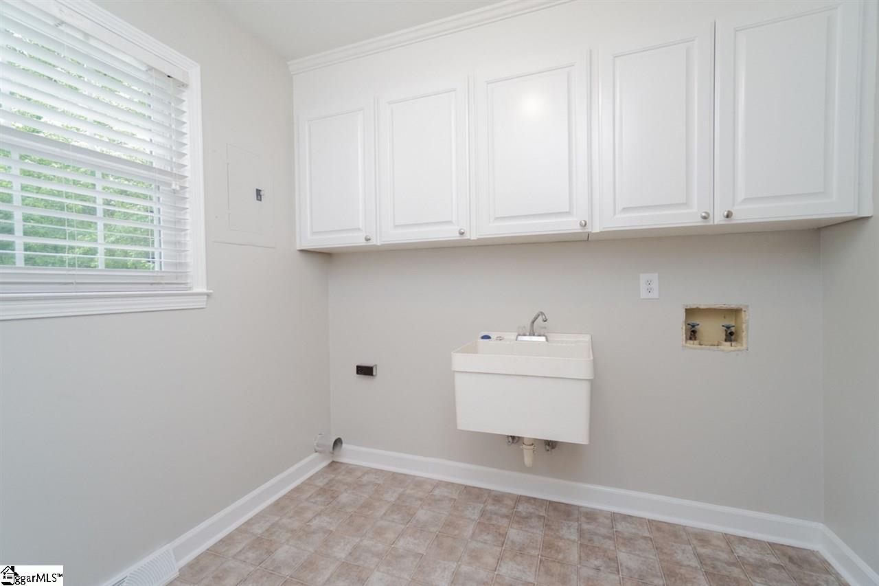 103 Sugarfield Court Greer, SC 29650 - Photo 17 of 36 Gallery Image 17