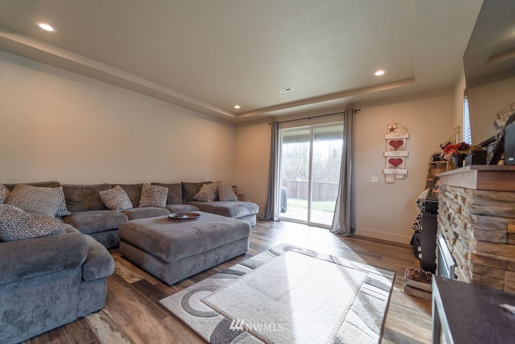 267 Parkside Loop Napavine, WA 98532 - Photo 2 of 30 Gallery Image 2