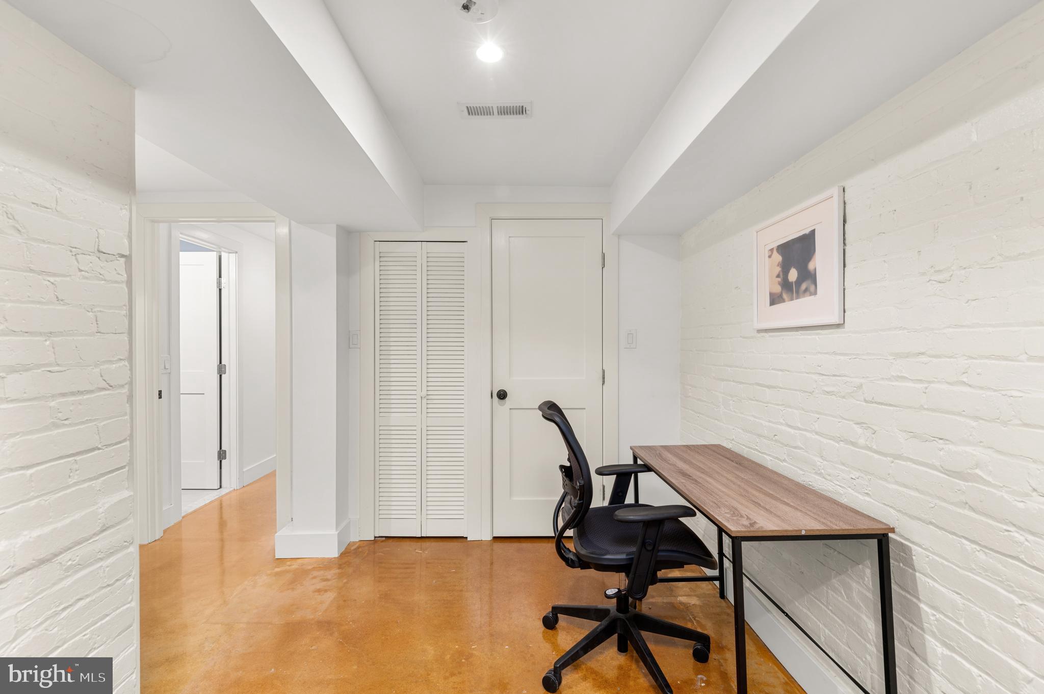 1239 Simms Place Northeast, Unit 5 Washington, DC 20002 - Photo 16 of 29 Gallery Image 16
