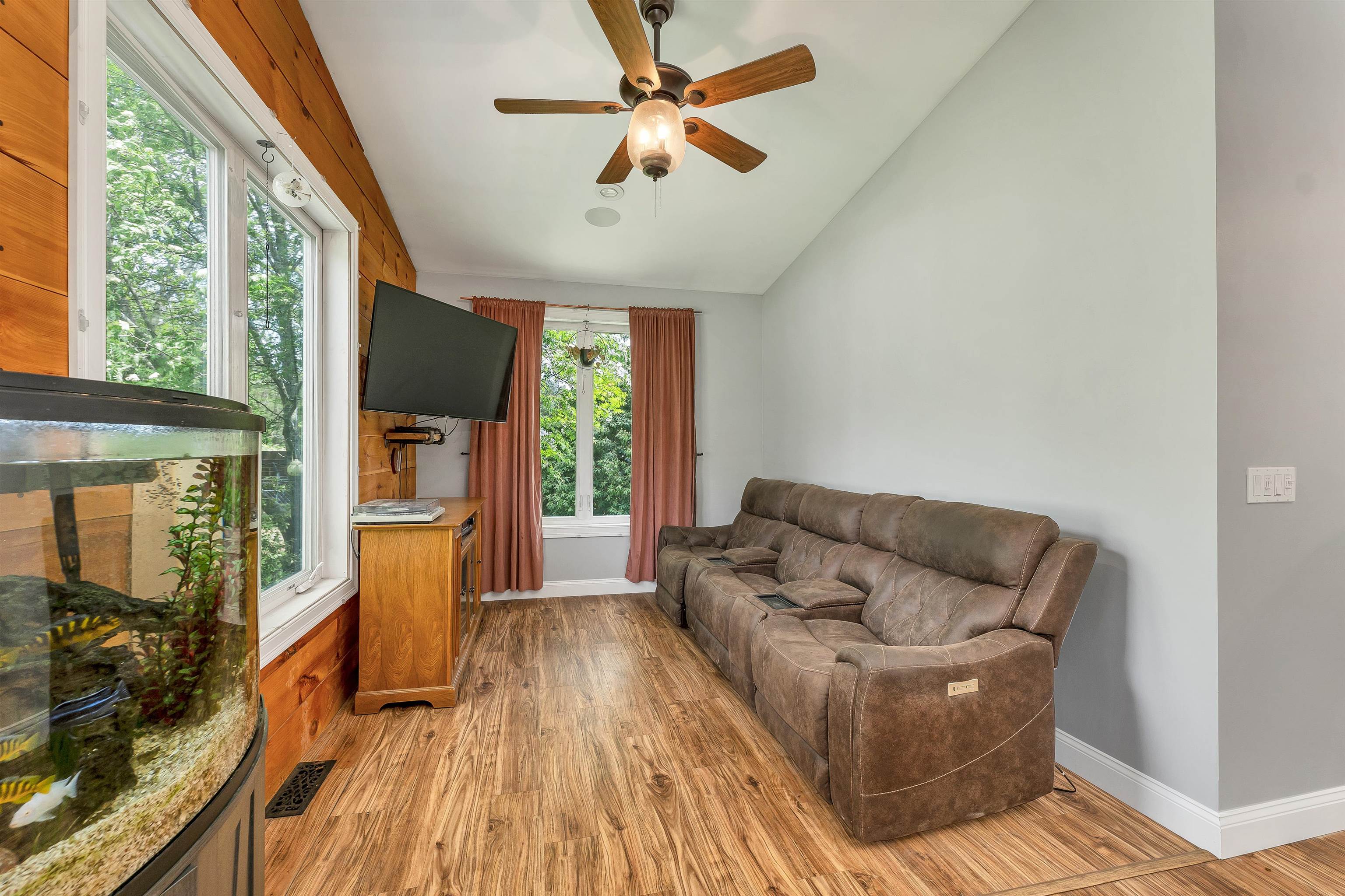 62 Lane Road Derry, NH 03038 - Photo 12 of 50