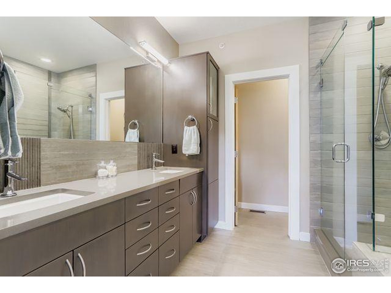 5318 5th Street, Unit D Boulder, CO 80304 - Photo 14 of 28 Primary bath