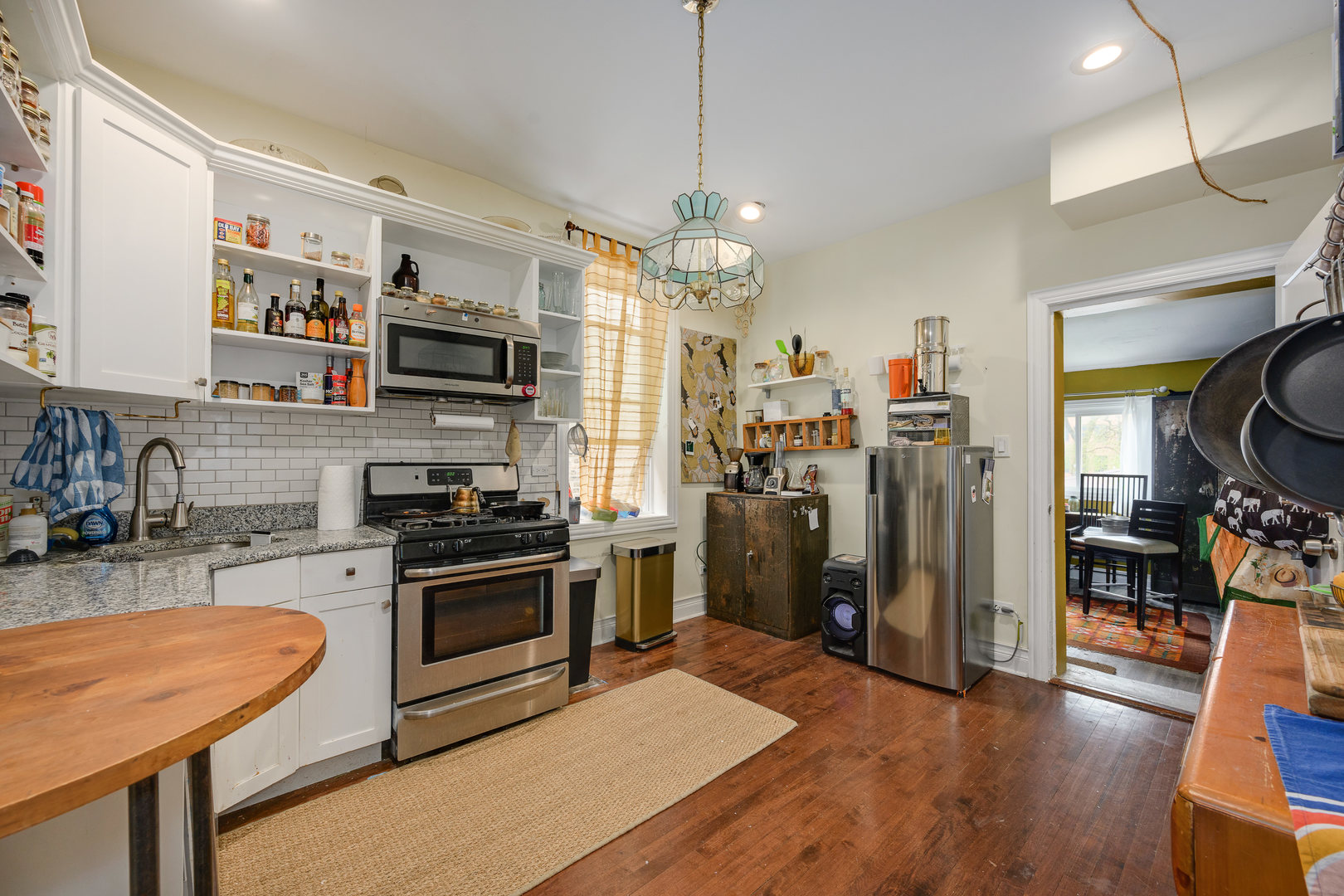 3244 North Hamlin Avenue Chicago, IL 60618 - Photo 8 of 22 Gallery Image 8