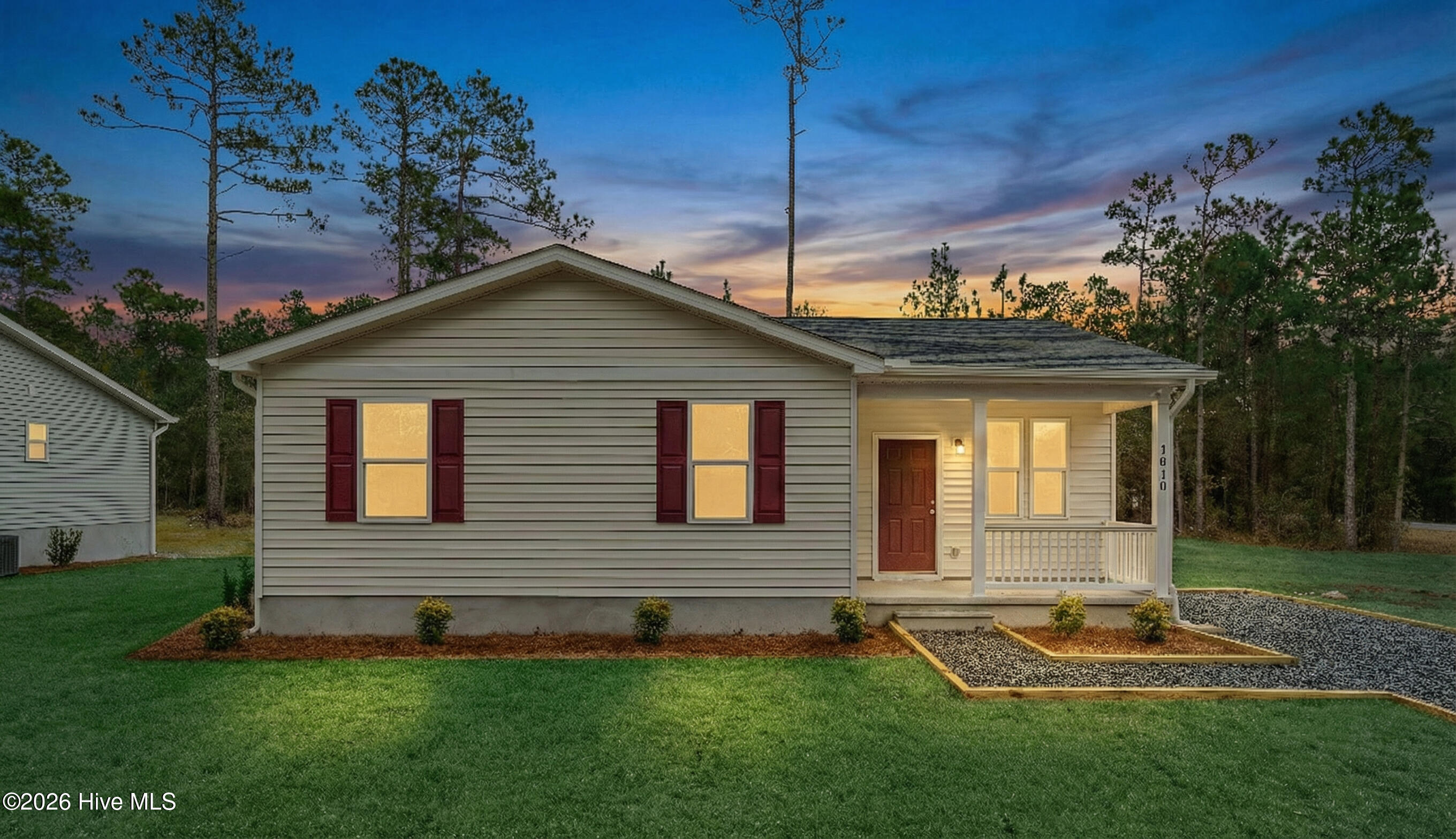 1810 Raeford Road Southport, NC 28461 - Photo 5 of 30 zDusk