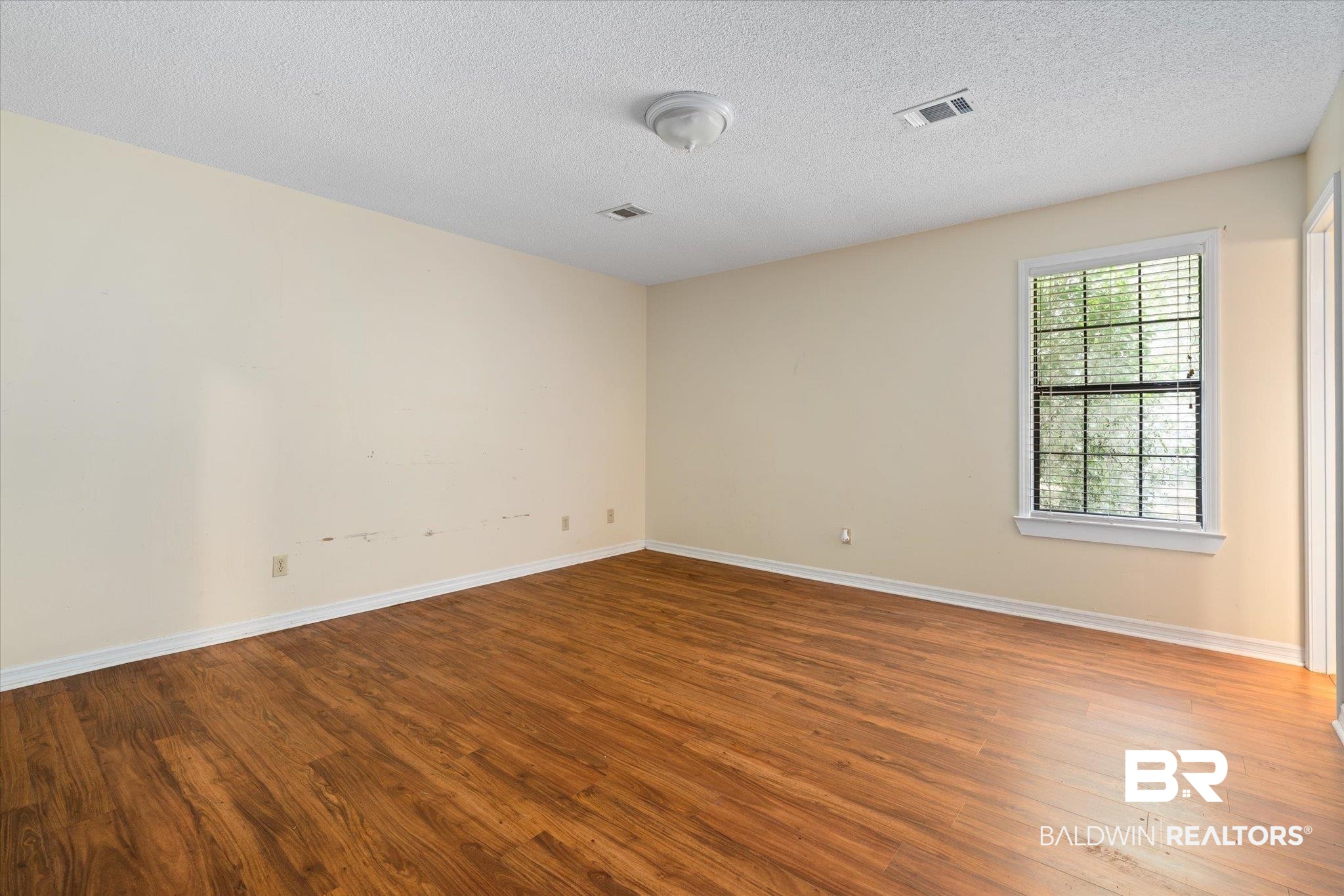 145 Estate Lane Atmore, AL 36502 - Photo 9 of 21