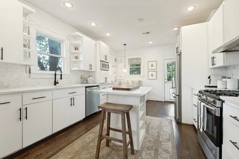 $859,999 | 2410 Auburn Avenue, Dallas, TX 75214