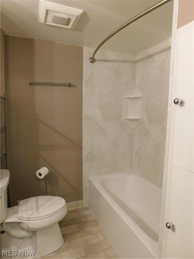 998 Jacoby Road Akron, OH 44321 - Photo 16 of 28