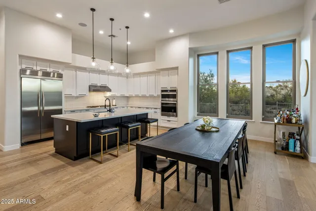 $1,999,000 | 29119 North 71st Place, Scottsdale, AZ 85266