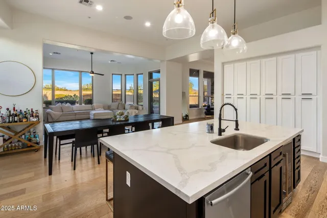 $1,999,000 | 29119 North 71st Place, Scottsdale, AZ 85266