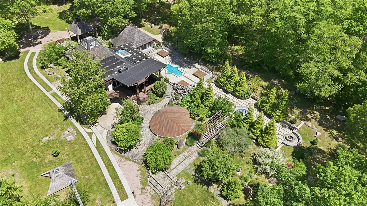 160 Ross Hill Road Charlestown, RI 02813 - Photo 4 of 50