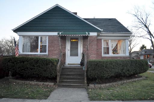 3501 Cleveland Avenue Brookfield, IL 60513 - Photo 1 of 15