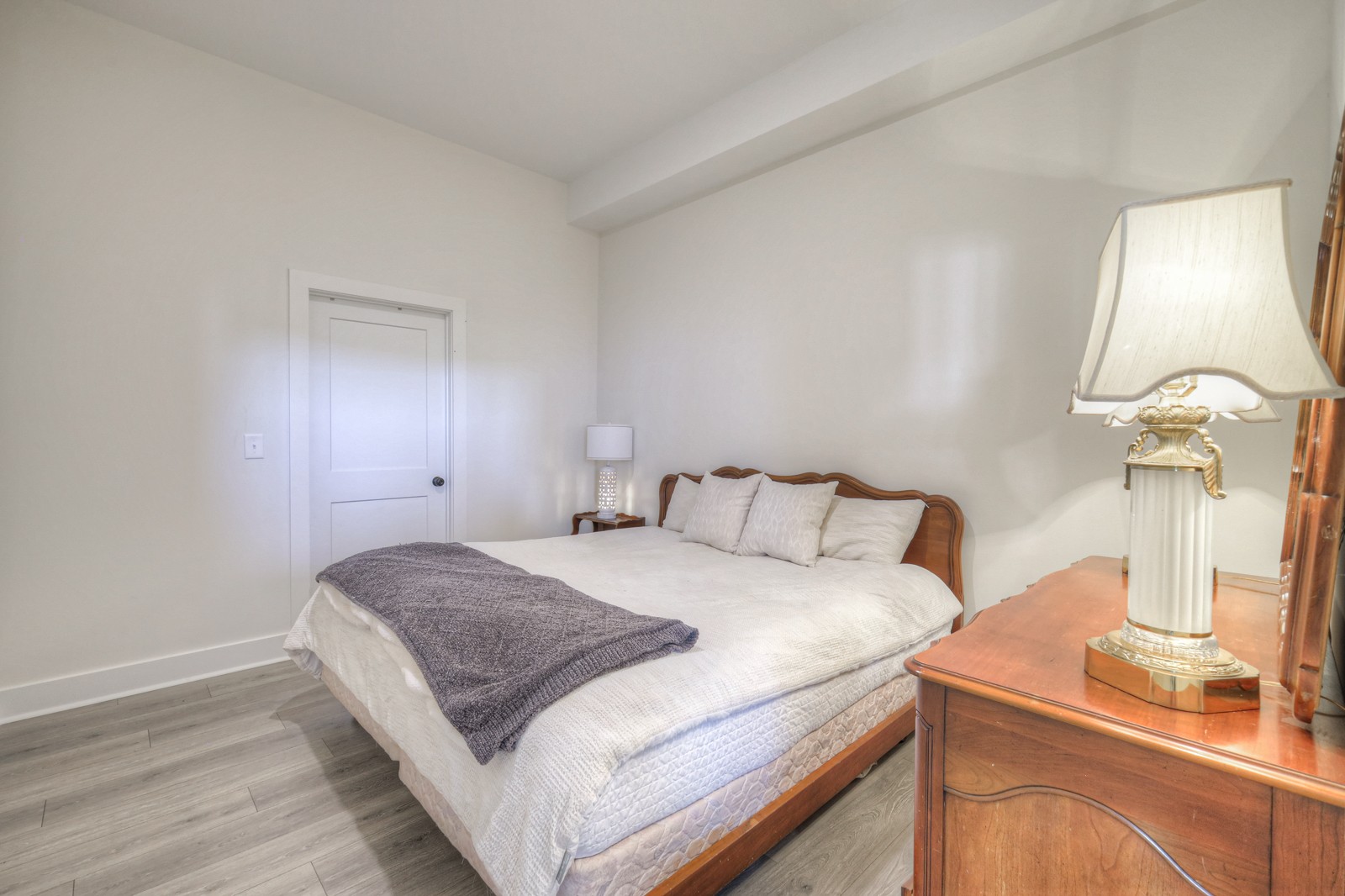 6929 Cross Keys Road College Grove, TN 37046 - Photo 51 of 72 a bedroom with a bed and a table