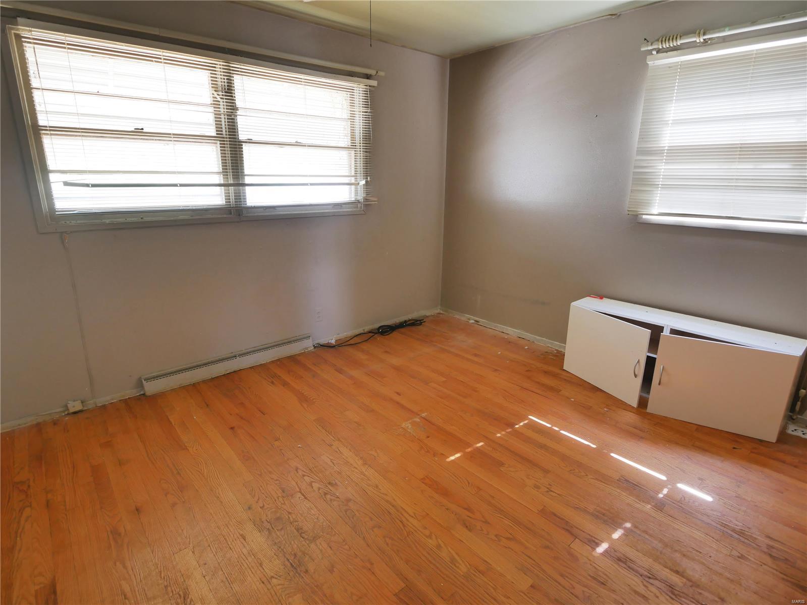 1514 Nesbit Drive St. Louis, MO 63136 - Photo 9 of 23