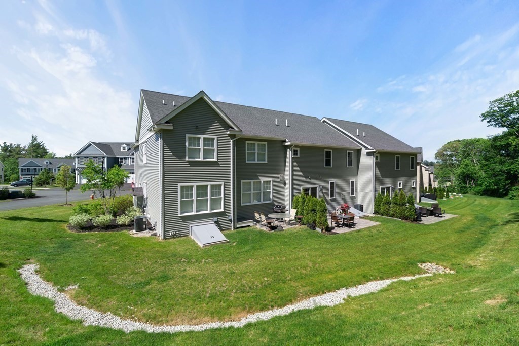 152 Brookview Road, Unit 152 Franklin, MA 02038 - Photo 39 of 41 Gallery Image 39