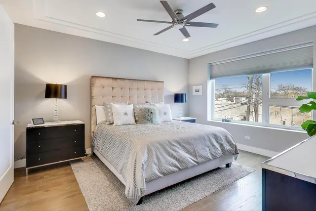 $1,050,000 | 3943 North Francisco Avenue, Chicago, IL 60618