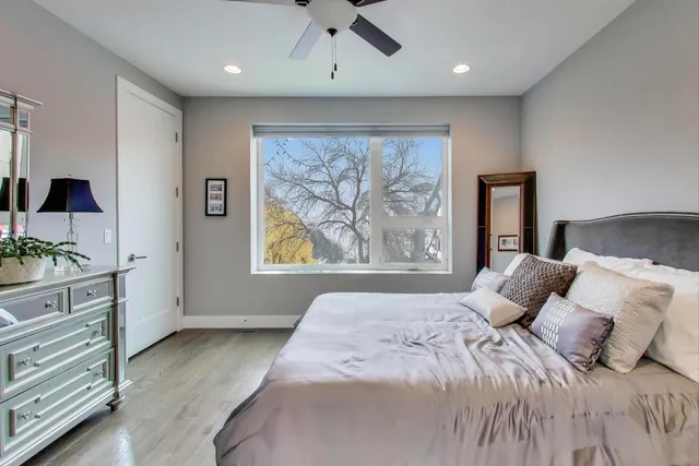 $1,050,000 | 3943 North Francisco Avenue, Chicago, IL 60618