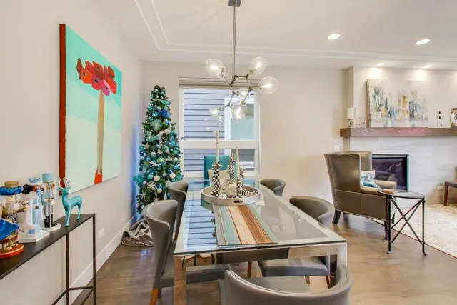 $1,050,000 | 3943 North Francisco Avenue, Chicago, IL 60618