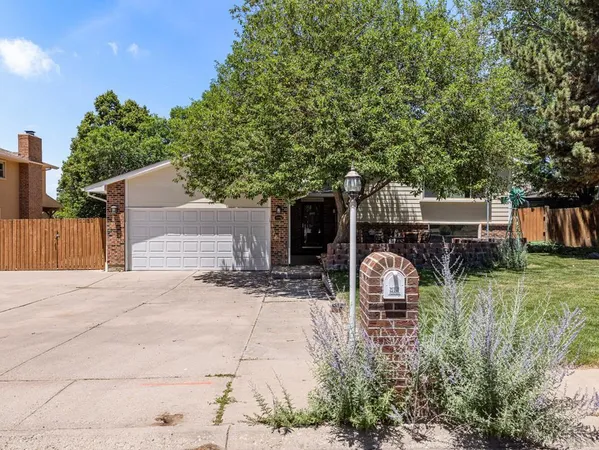 $341,900 | 1121 Candytuft Boulevard, Pueblo, CO 81001