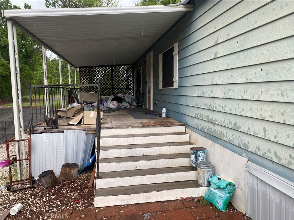 11862 Old Spruce Grove Road Lower Lake, CA 95457 - Photo 5 of 23 Front porch.