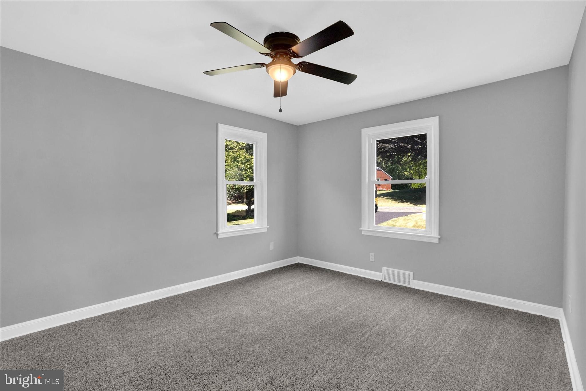 20 Merrin Road York, PA 17402 - Photo 12 of 28 Gallery Image 12