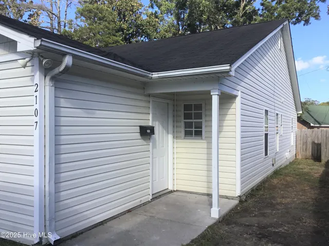 $1,795 | 2107 Dexter Street, Wilmington, NC 28403