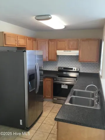 $1,795 | 2107 Dexter Street, Wilmington, NC 28403