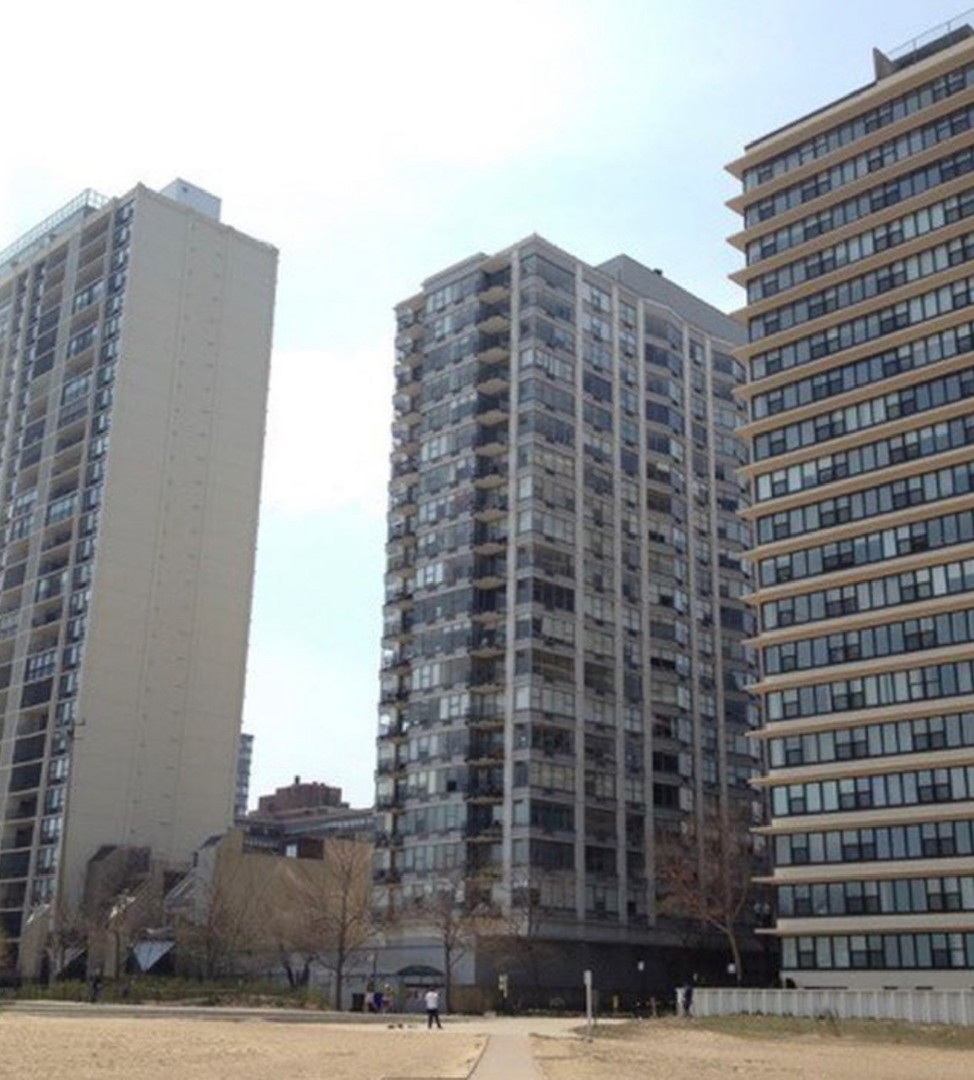 5757 North Sheridan Road, Unit 9G Chicago, IL 60660 - Photo 16 of 16 a front view of a building