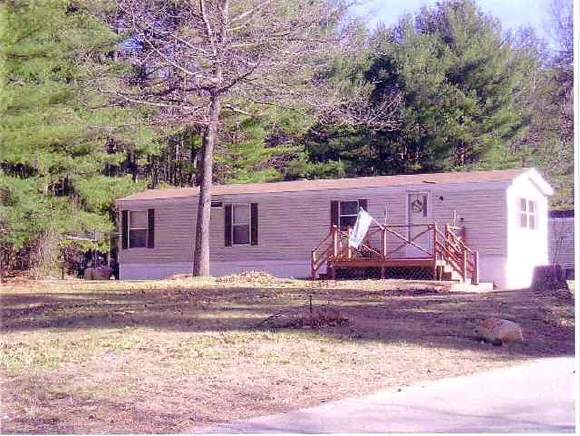 11 Reagan Drive Rochester, NH 03839 - Photo 1 of 2