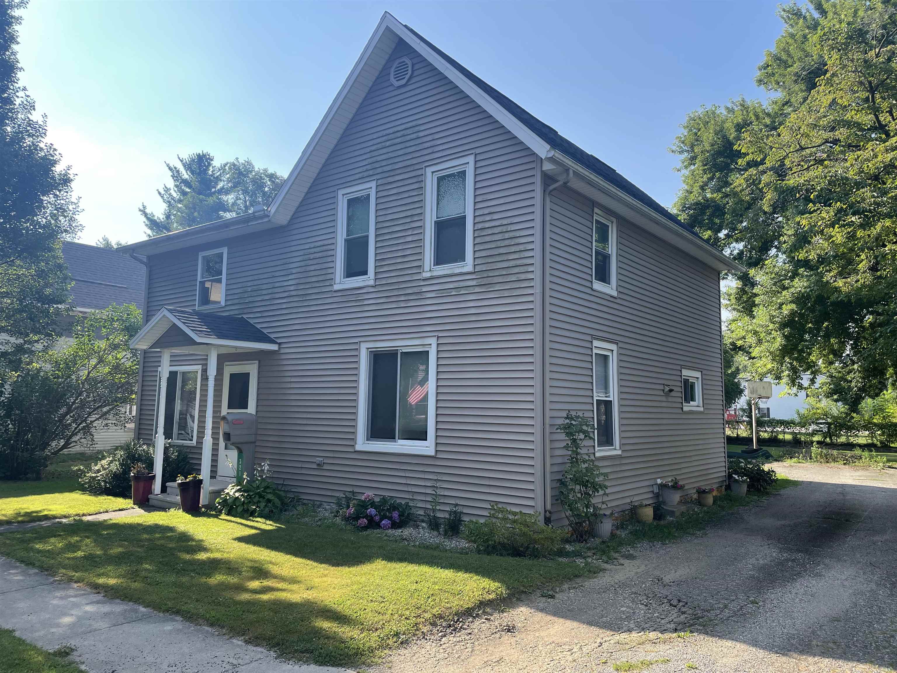 321 Grant Street Lagrange, IN 46761 - Photo 4 of 4