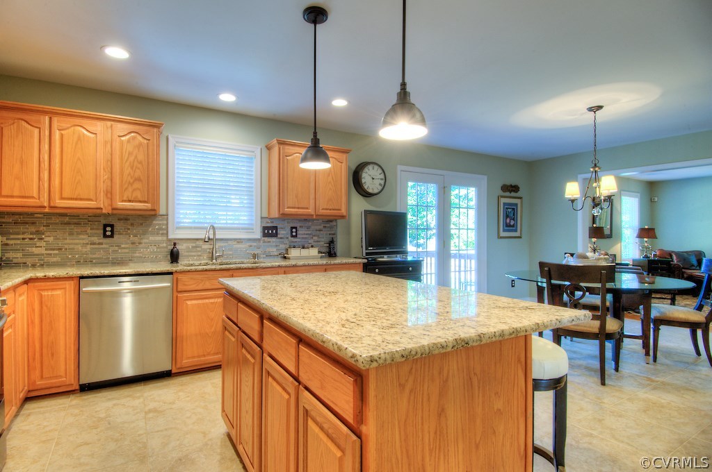 Eat-in kitchen with so much to offer - tile floors