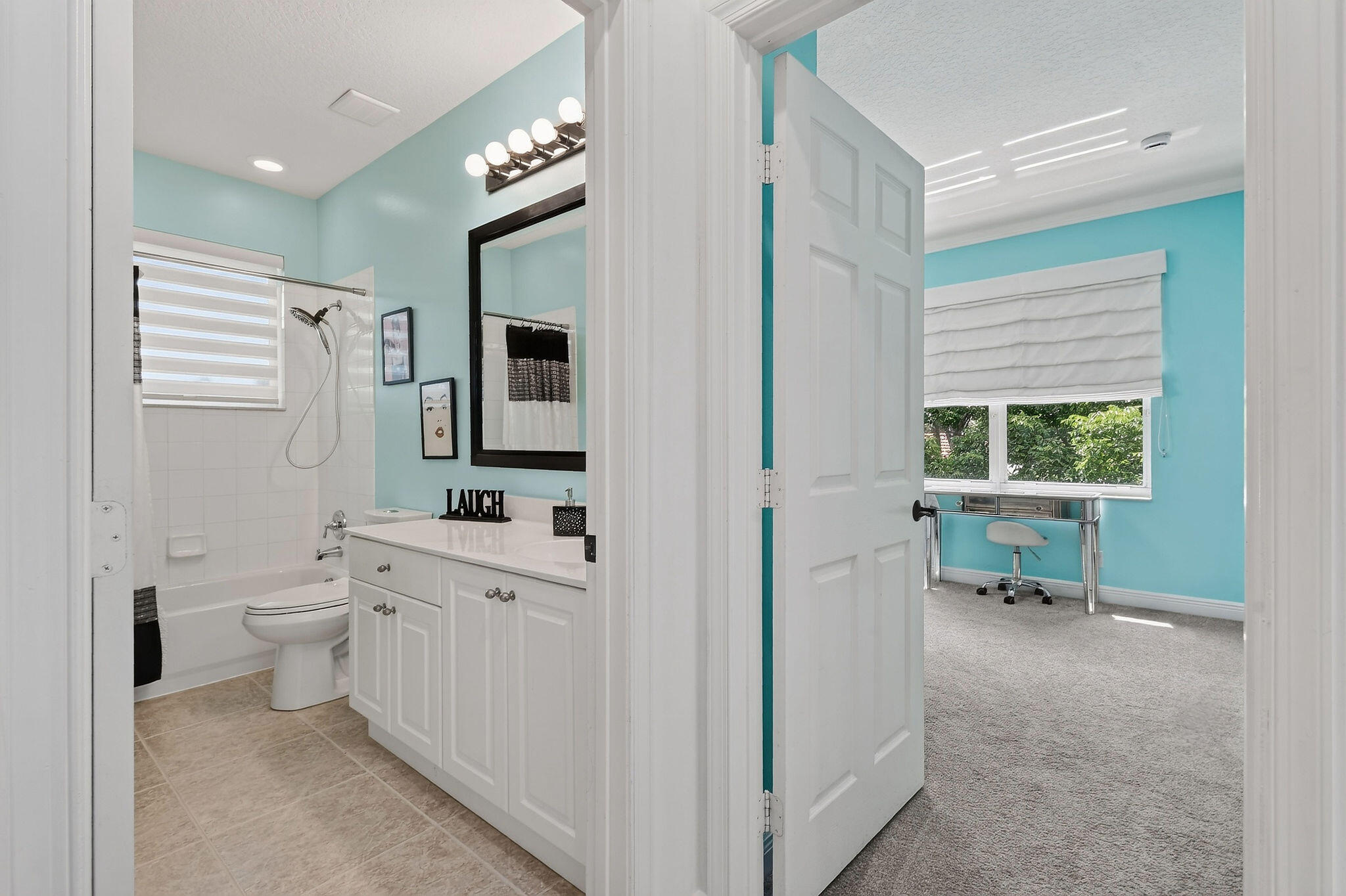 265 Swallowtail Lane Jupiter, FL 33458 - Photo 28 of 55 265SwallowtailLn(73)