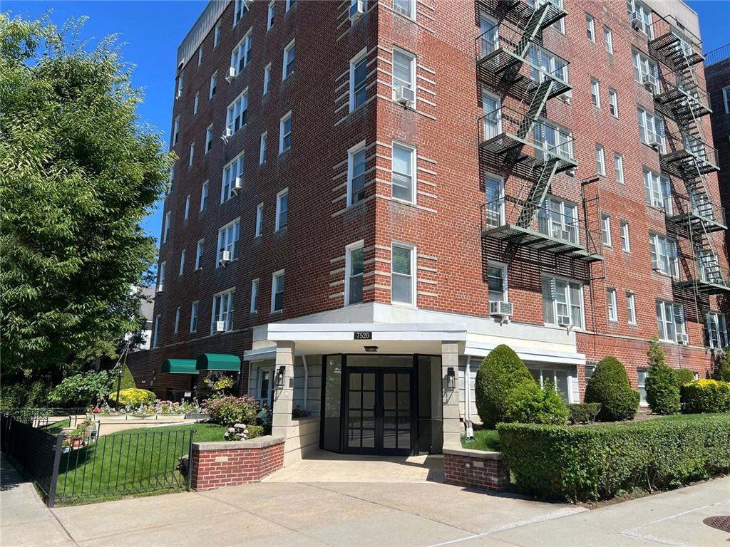 7520 Ridge Boulevard, Unit 2B Brooklyn, NY 11209 - Photo 1 of 14 Gallery Image 1