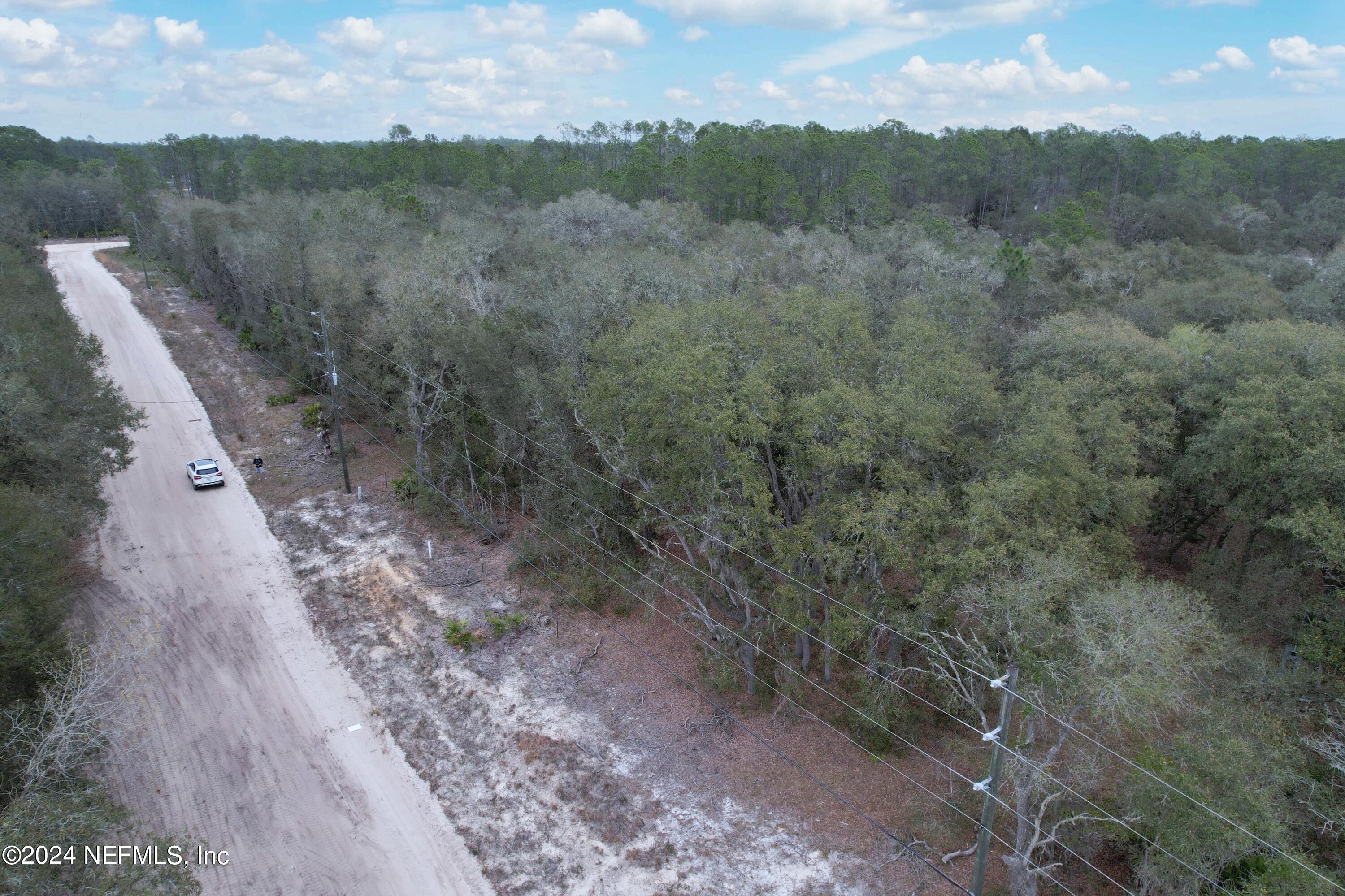 114 Brian Road Interlachen, FL 32148 - Photo 7 of 15 7