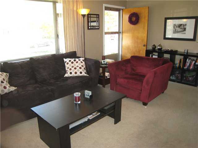 2703 Edgevale Road Columbus, OH 43221 - Photo 8 of 18