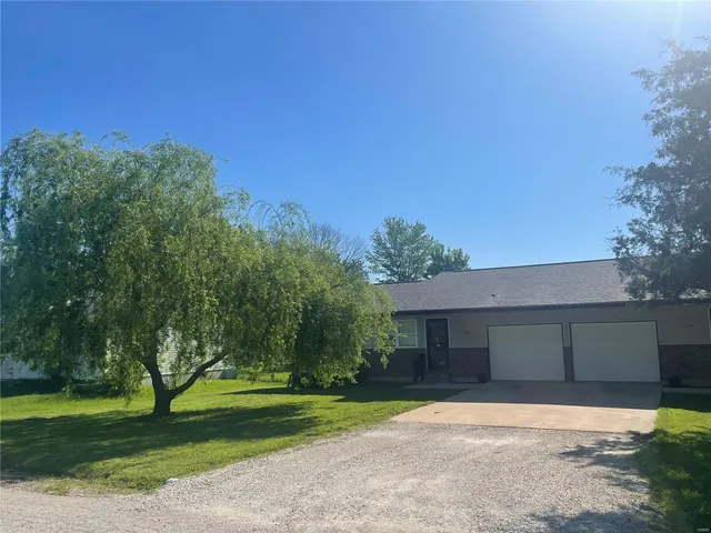 $279,900 | 1134 Amanda St Street, St. James, MO 65559