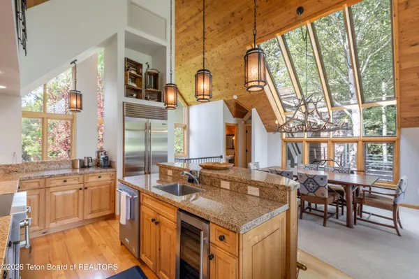 $5,500,000 | 3065 Mountain Maple Lane, Wilson, WY 83014