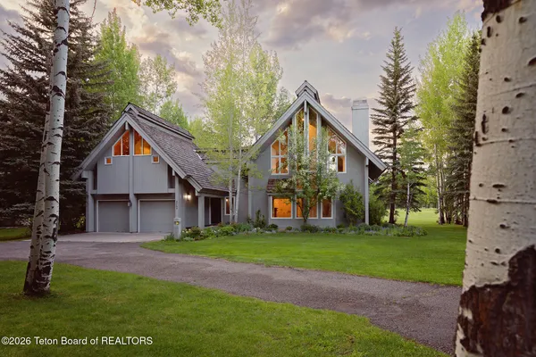 $5,500,000 | 3065 Mountain Maple Lane, Wilson, WY 83014