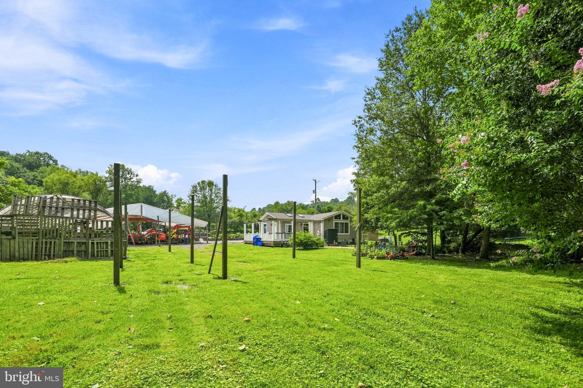 25110 Old Hundred Road Dickerson, MD 20842 - Photo 13 of 24 Gallery Image 13