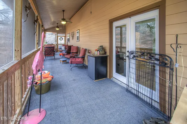 $629,900 | 3875 Poplar Lane, Kodak, TN 37764