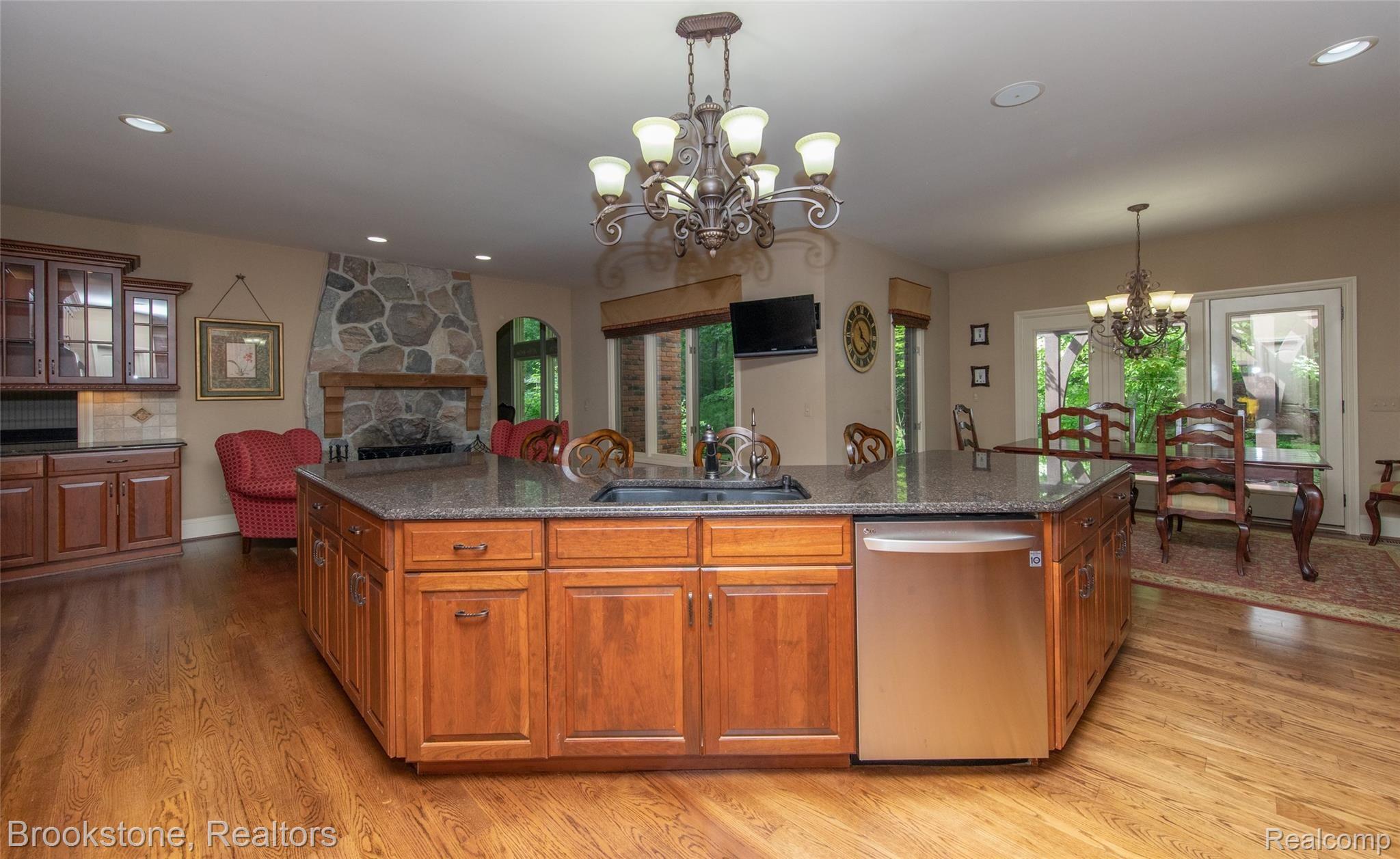 7868 Holcomb Road Clarkston, MI 48348 - Photo 24 of 60 With ample space for Grand Entertaining