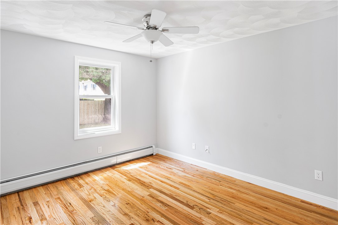 50 Vanderbilt Road Warwick, RI 02886 - Photo 11 of 17 Gallery Image 11