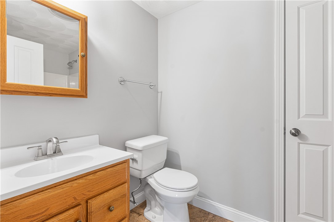 50 Vanderbilt Road Warwick, RI 02886 - Photo 13 of 17 Gallery Image 13