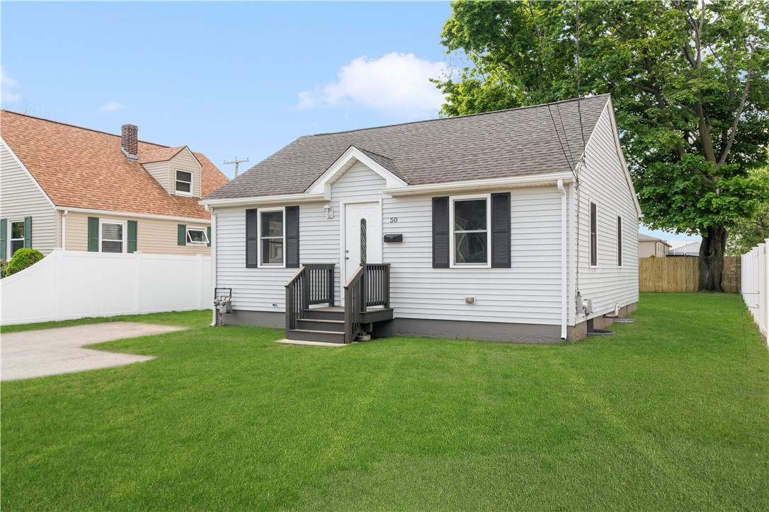 50 Vanderbilt Road Warwick, RI 02886 - Photo 3 of 17 Gallery Image 3