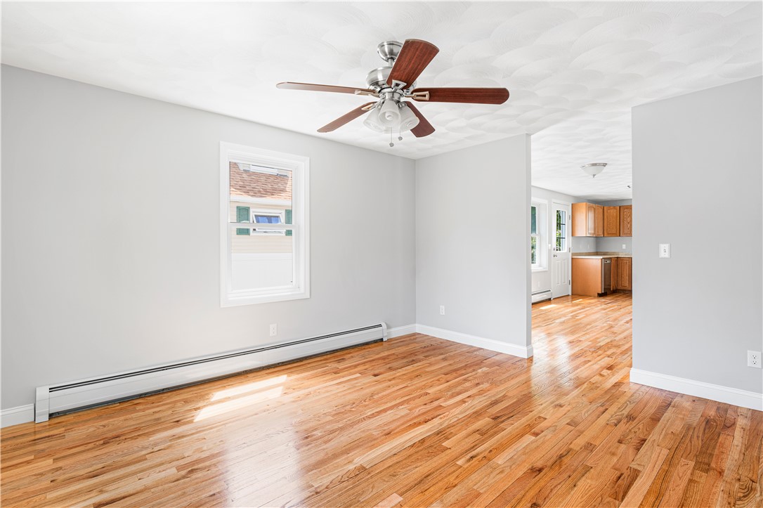 50 Vanderbilt Road Warwick, RI 02886 - Photo 6 of 17 Gallery Image 6
