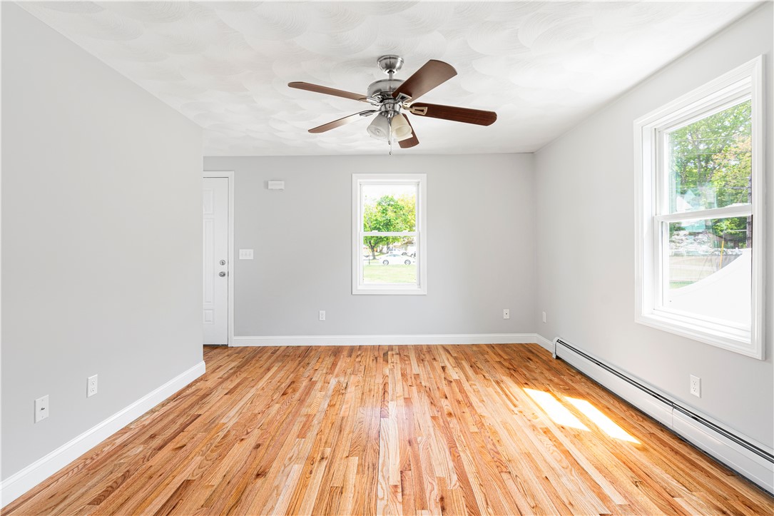 50 Vanderbilt Road Warwick, RI 02886 - Photo 7 of 17 Gallery Image 7