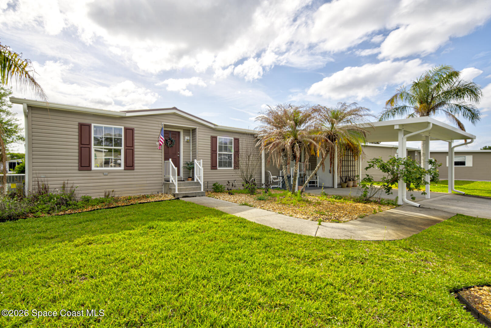 259 Timber Run Way Cocoa, FL 32926 - Photo 8 of 53 1 front of house left