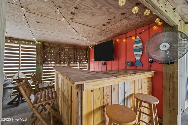 $2,750 | 2660 Island Drive, North Topsail Beach, NC 28460